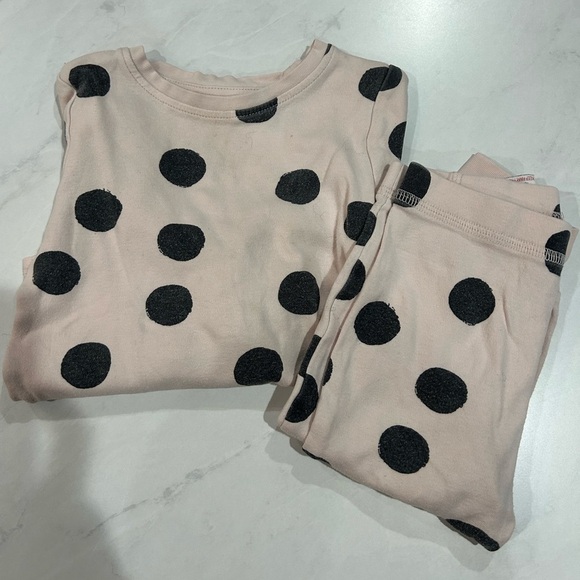 Girls 12-18 Months  PJS - Has Wear - Picture 1 of 2